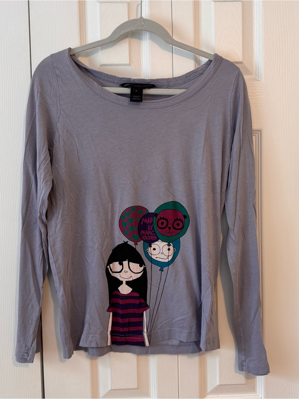 Marc By Marc Jacobs Light Gray Long-Sleeve Tee with Balloon Graphic
